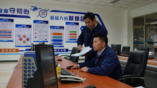 圖為職能部門(mén)對(duì)儲(chǔ)備人員業(yè)績(jī)進(jìn)行確認(rèn)