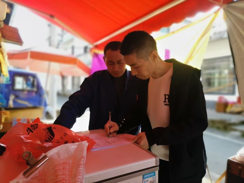 4abf7588-9783-419d-a1a8-c6dc8bc7957c.jpg 4abf7588-9783-419d-a1a8-c6dc8bc7957c.jpg