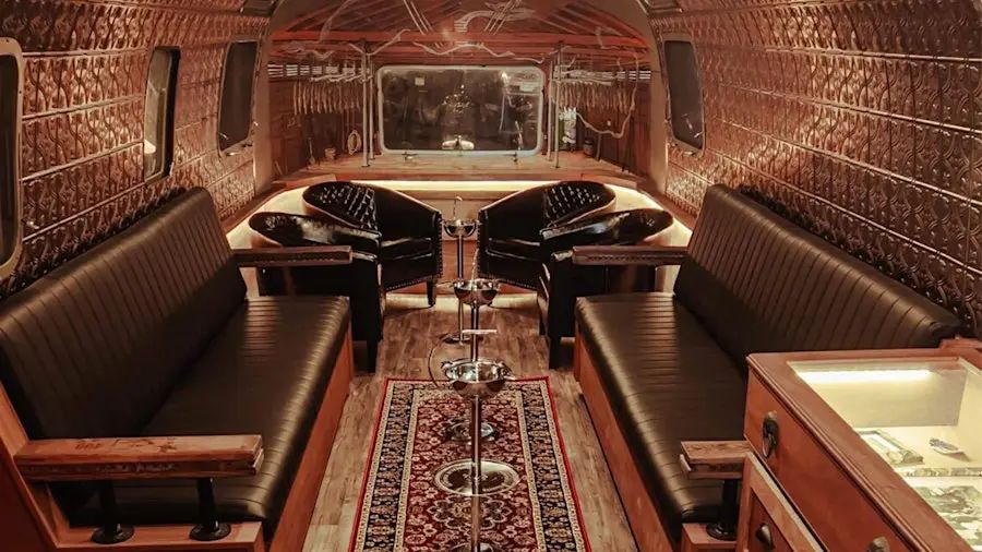 The Mobile Cigar Lounge