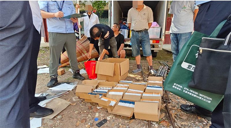 石首煙草專賣執(zhí)法人員查獲散煙支