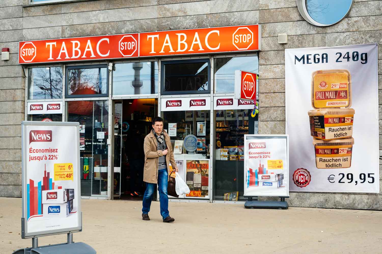 cigarette-shop-germany.jpg