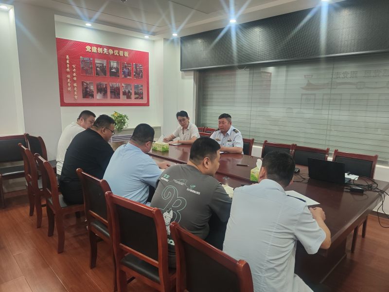 基層服務站召開工作例會