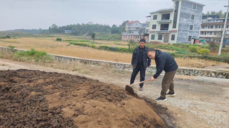 692e85156b8e45156f35a2d9_m.png 692e85156b8e45156f35a2d9_m.png