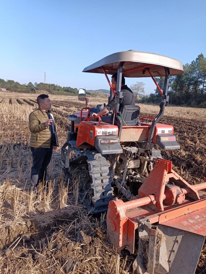 692e85186b8e45156f35a2e6_m.jpeg 692e85186b8e45156f35a2e6_m.jpeg