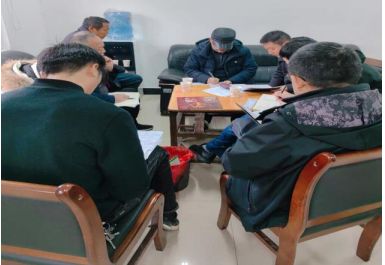 692e7beb6b8e45156f359f14_m.png 692e7beb6b8e45156f359f14_m.png