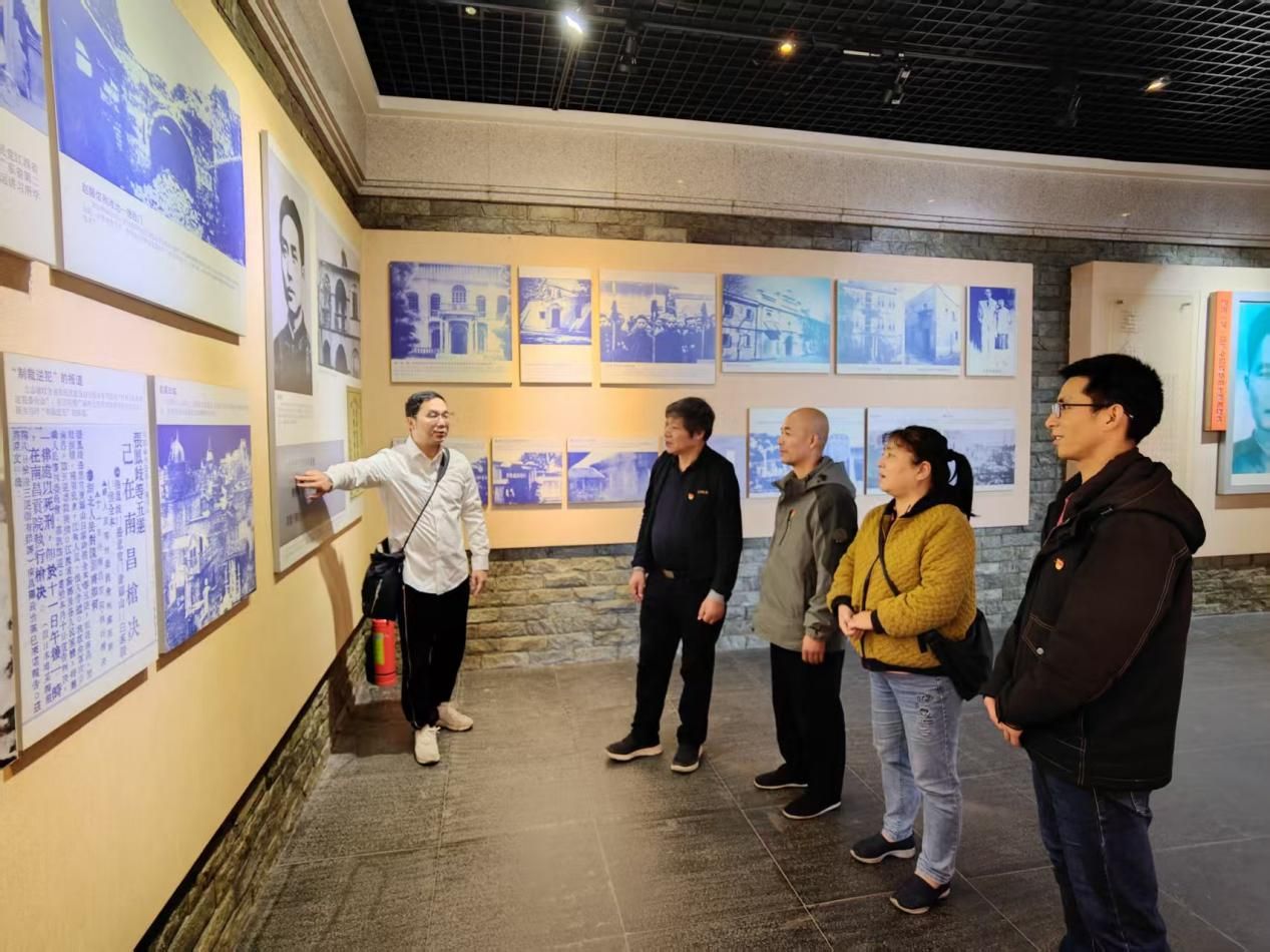 圖片0.png 圖片0.png